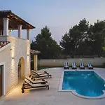 With Pool In The South Of Istria