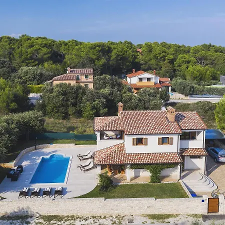 With Pool In The South Of Istria